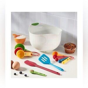 Cuisinart 13pc Baking Set Brand New